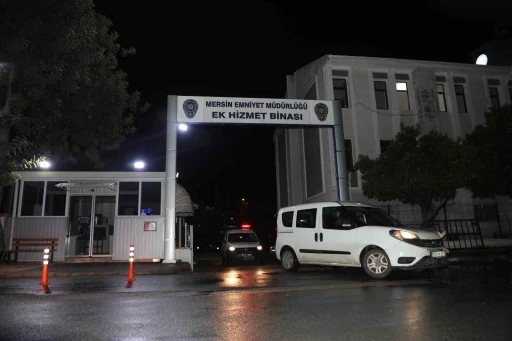 Mersin’de aranan şahıslar operasyonu: 71 hükümlü yakalandı
