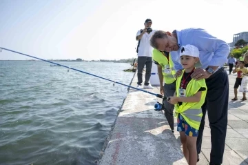 Mersin’de ’Ba’balık balık tutma yarışması’ gerçekleştirildi
