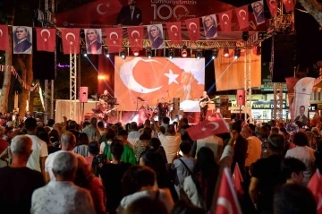 Mersin’de Cumhuriyet kutlamaları başladı
