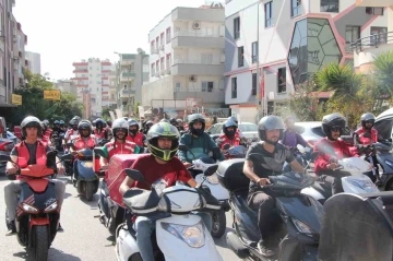 Mersin’de kuryeler ölen arkadaşları için konvoy yaptı
