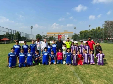 Mersin’de U-11/U-12 Minikler Şenlik Ligi başladı
