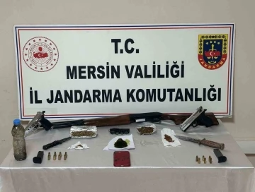 Mersin’de uyuşturucu operasyonu: 3 tutuklama
