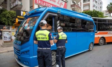 Mersin’de zabıta ekipleri yolcu güvenliği için araç denetimlerini sıklaştırdı
