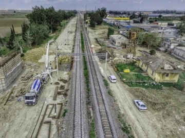 Mersin-Yenice tren seferlerine 2 sene inşaat molası
