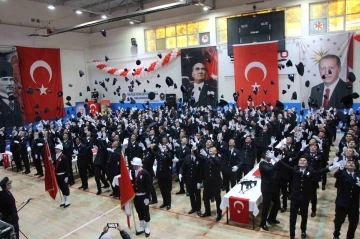 Merzifon POMEM’de polis adayları yemin etti, zorlu eğitimlerinin görüntüleri paylaşıldı
