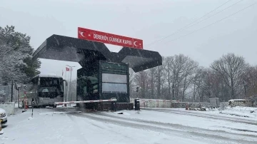 Meteoroloji uyarmıştı: Kırklareli’nin yüksek kesimlerinde kar etkili oluyor
