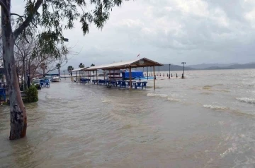 Meteroloji’den Fethiye ve Seydikemer’e sel, dolu ve fırtına uyarısı
