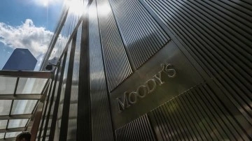 Moody's 17 Türk bankasının görünümünü pozitife çevirdi