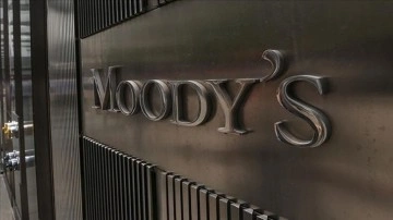 Moody's'ten Polonya'ya "Rus etkisi" yasasının AB ile ilişkilere zarar verec