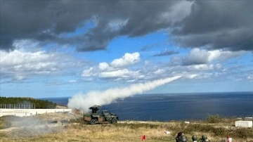 MSB, Sinop Test Merkezi'ndeki Stinger eğitim atışlarının görsellerini paylaştı