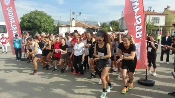 MSKÜ tarafından ’Atatürk’e Saygı Cumhuriyet Yol Koşusu’ düzenlendi
