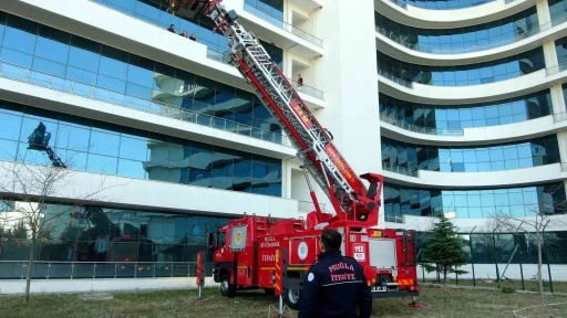 Muğla’da gerçeğini aratmayan yangın tatbikatı
