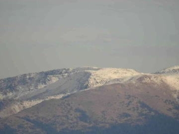 Muğla’ya yılın ilk karı düştü
