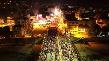 Mustafakemalpaşa’da tarihi Cumhuriyet coşkusu
