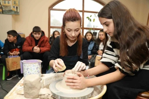 Müzeler aracılığıyla ’sanat sevgisi’ aşılanıyor
