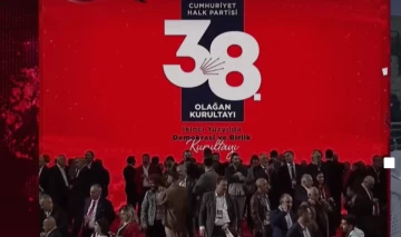 CHP Kurultayı’nda oy verme işlemi başladı.   