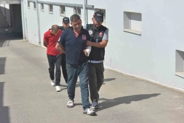 Narkotik polisleri firari 2 hükümlüyü kovalamaca sonucu yakaladı
