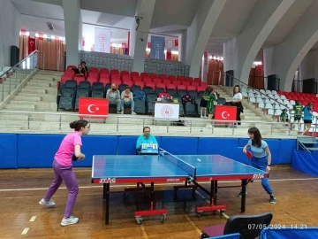 Nazillili özel sporcular madalyaları topladı
