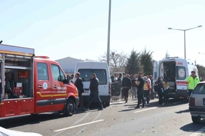 Nevşehir’de minibüs tıra arkadan çarptı: 1 ölü
