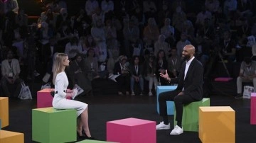 "Next by TRT World Forum" spor oturumuna farklı ülkelerden başarılı atletler katıldı