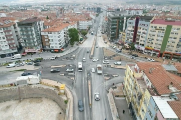 Niğde Belediyesi’nden 2 Günde Akıllı Kavşak Çalışmasını Bitirdi
