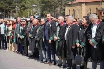 Niğde’de Avukatlar Günü Kutlandı
