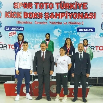 Niğdeli sporcular Kick Boks Türkiye Şampiyonası’ndan 5 madalya ile döndü
