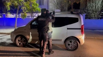 Öğrenci yurtları çevresinde polis denetimi
