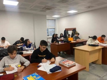 Öğrencilere kurs desteği
