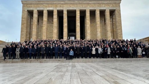 Öğretmenlerimiz, Atatürk'ün huzurunda