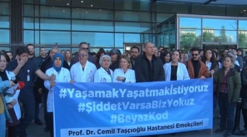 Okmeydanı Şehir Hastanesi’nde saldırıya uğrayan doktorun babası: “Canım yanıyor”
