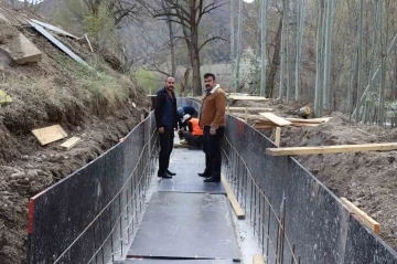 Oltu ilçe merkezindeki Elmalı sulama arkı yeniden hizmete açılacak
