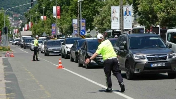 Ordu’da bayram tatiline çıkanlara ‘Bu Yolda Sana Çok Güveniyoruz’ denetimi
