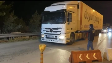 Durdurulan TIR'da 45 kilo 750 gram esrar ele geçirildi