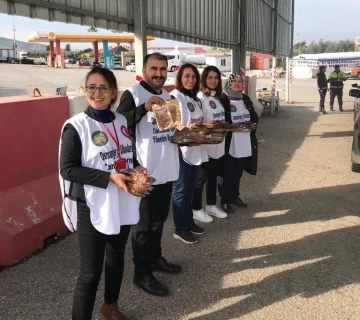 Osmaniye’nin yöresel lezzetlerinin Ankara’daki tanıtımında 80 bin paket yer fıstığı dağıtılacak
