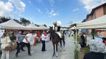 Ot festivalinde atlara yoğun ilgi
