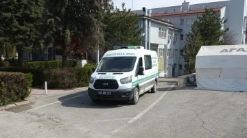 Otomobil ile motosiklet çarpıştı: 1 ölü, 1 yaralı
