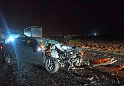 Otomobille çarpışan traktörün sürücüsü yaralandı
