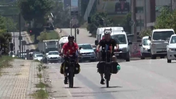 Belçika’dan Bursa'daki baba ocağına bisikletle geldiler