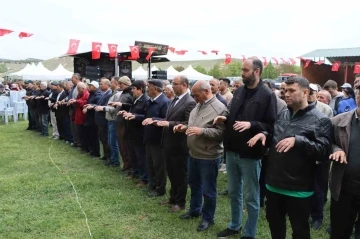 (ÖZEL) Gemiçli Yörüklerden Hıdırellez Şenliği ve şükür duası
