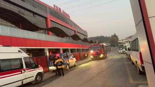 Bursa’da çıkan yangında bir kişi dumandan boğularak hayatını kaybetti