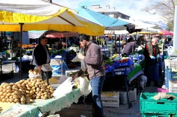 Pazar esnafının kuraklık endişesi
