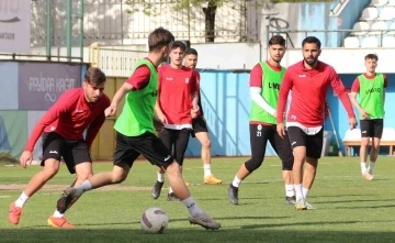 Pazarspor, Batman Petrolspor’a hazırlanıyor
