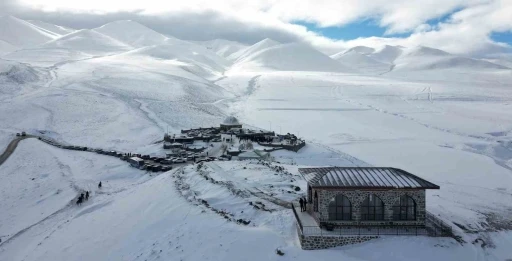 Pir Ali Baba Türbesi düzenlenen törenle açıldı
