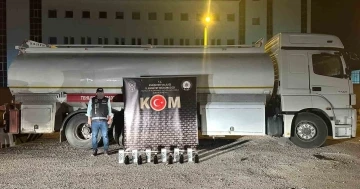 Polis ekiplerince 17 bin 785 litre kaçak/karışımlı akaryakıt ve 1 şüpheli yakalandı
