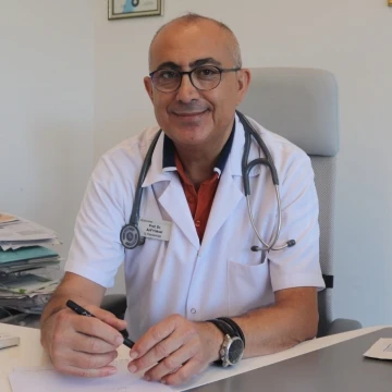 Prof. Dr. Arif Yüksel: &quot;İlerleyen yaşlarda uyku düzeni çok önemli&quot;
