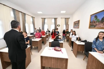 Pursaklar Sirkeli Mahalle Konağı hizmete açıldı
