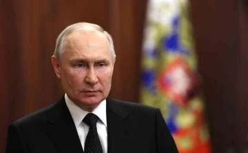 Putin: &quot;Wagner askerleri ya Rusya Savunma Bakanlığı ile kontrat imzalayacaklar ya da Belarus’a gidecekler&quot;
