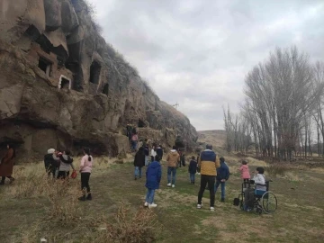 &quot;Çocuklar Mutlu Olsun&quot; projesiyle öğrenciler geziye götürülüyor
