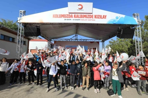 &quot;Kızılay Haftası Sokağı&quot; etkinlikleri başladı
